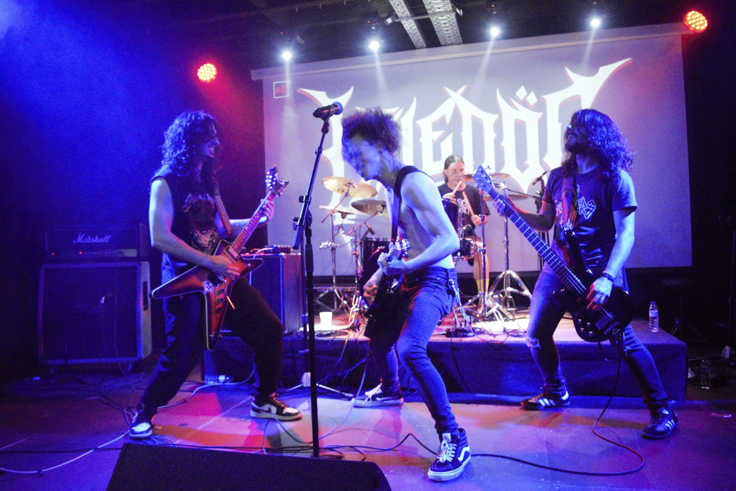 LIVE PHOTO 03